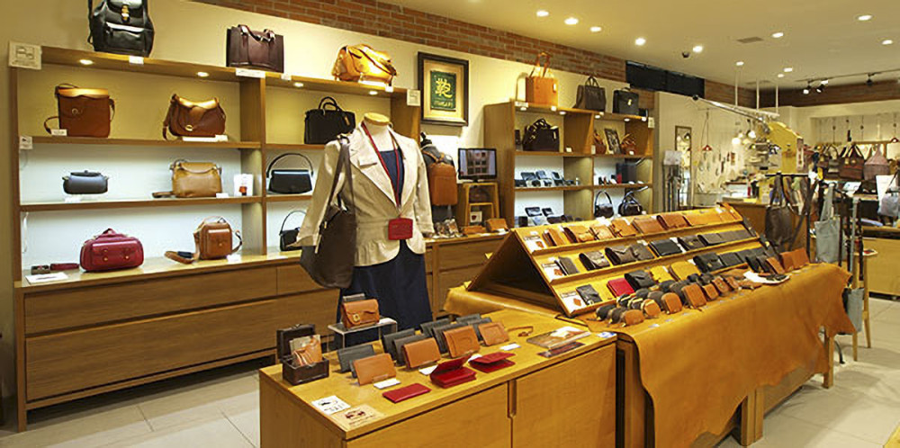 販売スタッフ(京王プラザホテル新宿店/京王プラザホテル札幌店/中部国際空港セントレア店/京都御池店/赤平本店)